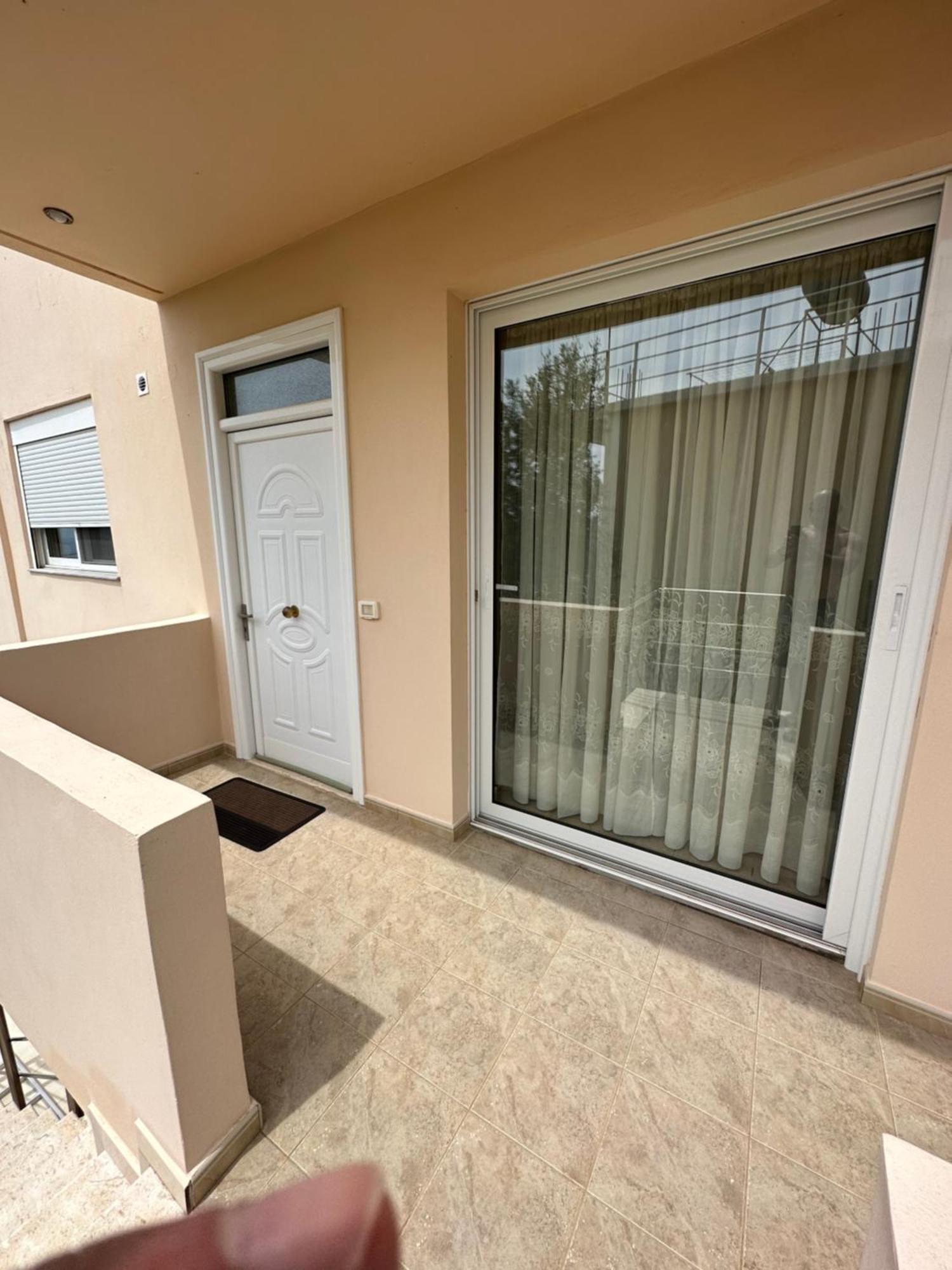 Anna House Dhermi Bagian luar foto